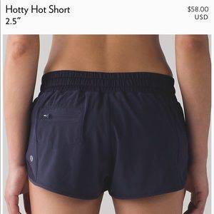 Hotty hot short 2.5 lululemon size 4